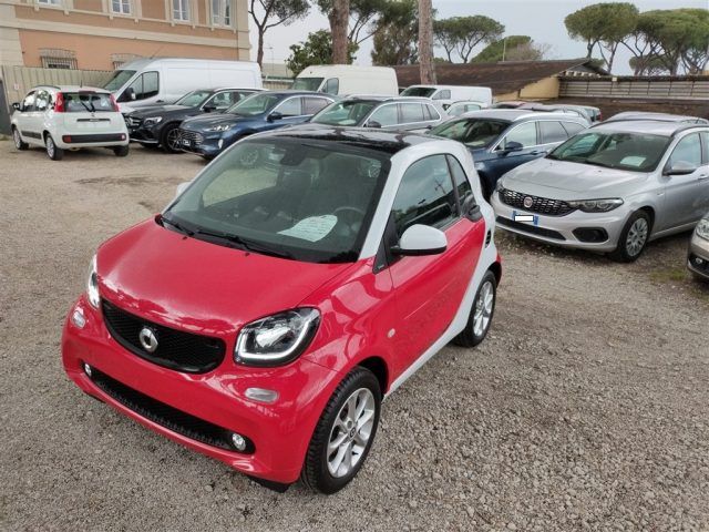 SMART ForTwo 70 1.0 TETTO PANOR.,NAVI,CRUISE,CLIMA,CERCHI ..