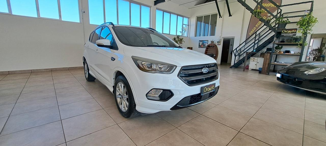 Ford Kuga 1.5 TDCI 120 CV ST-Line FullOptional