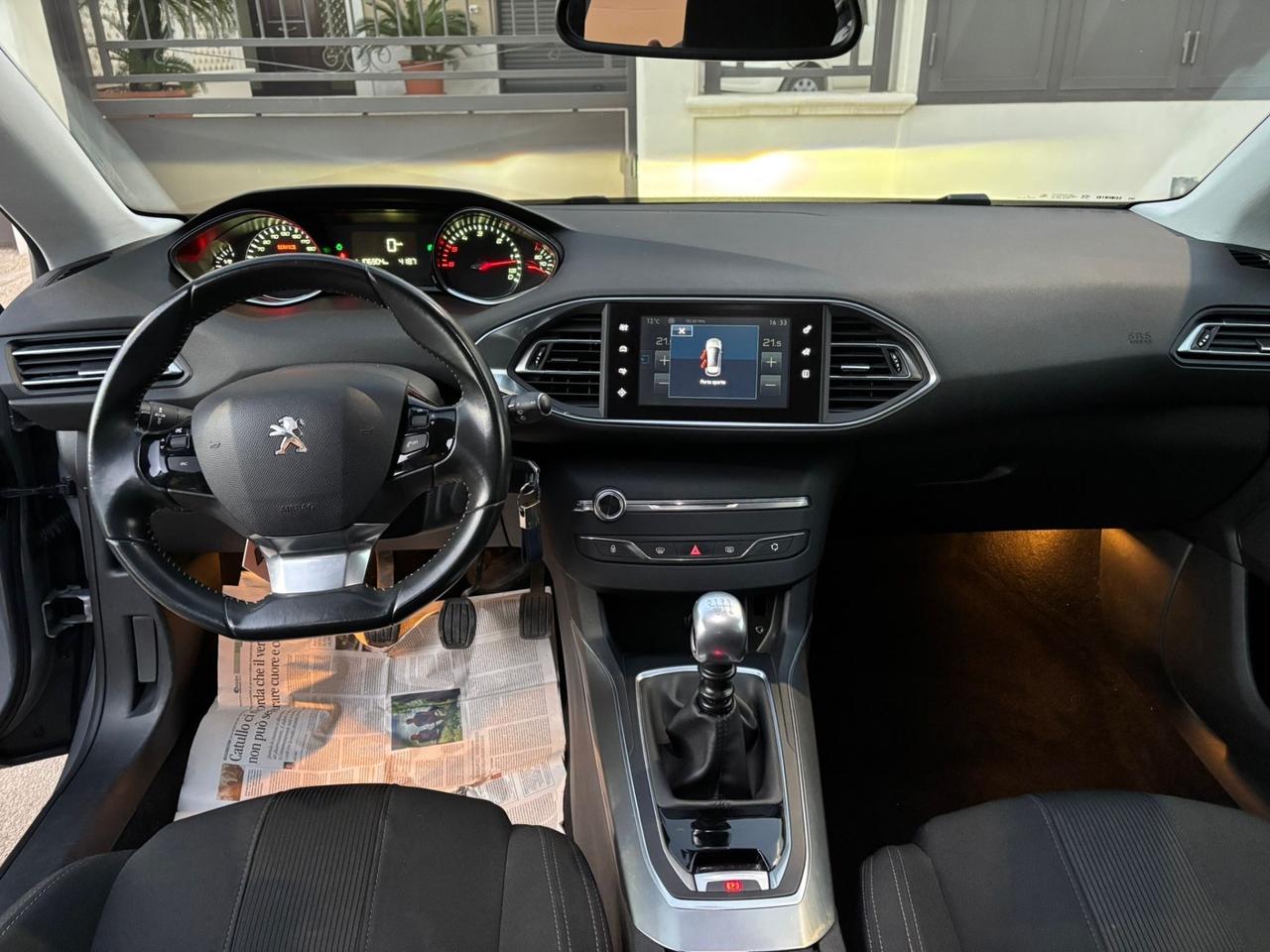 Peugeot 308 1.6 e-HDi 115 CV Stop&Start Allure