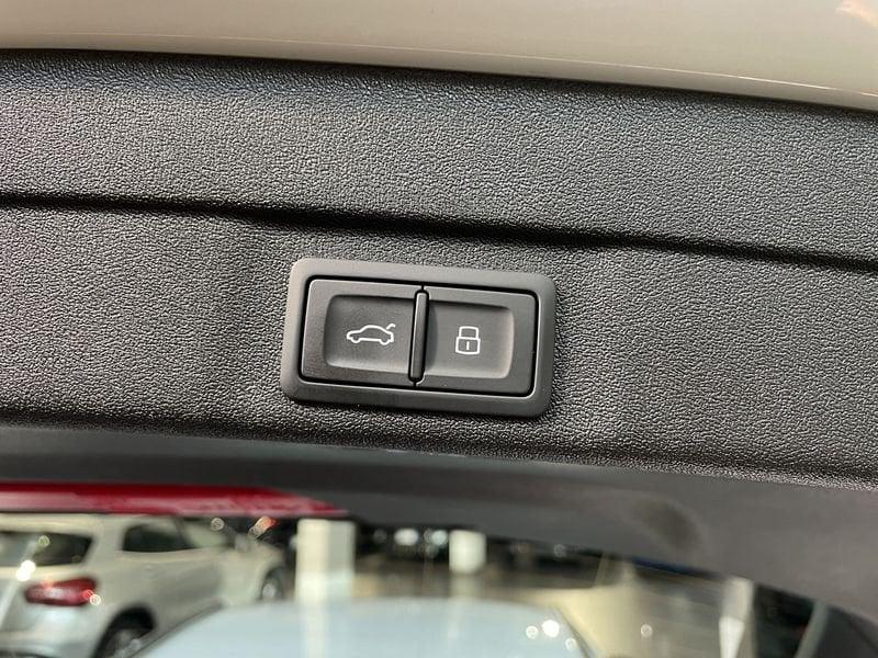 Audi A5 A5 Avant TDI 150 kW mHEV+ S tronic S Line edition