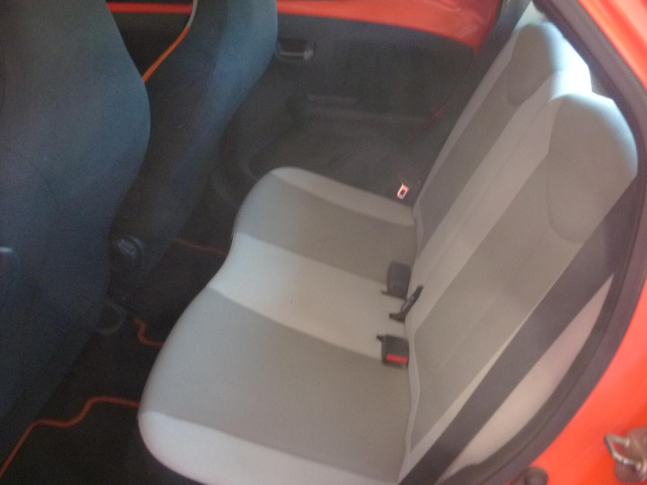 TOYOTA AYGO 1.0 VVT-i 69cv 5 Porte - x Clusiv