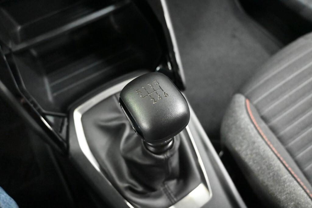 Peugeot 2008 PureTech 100 S&S Active Pack