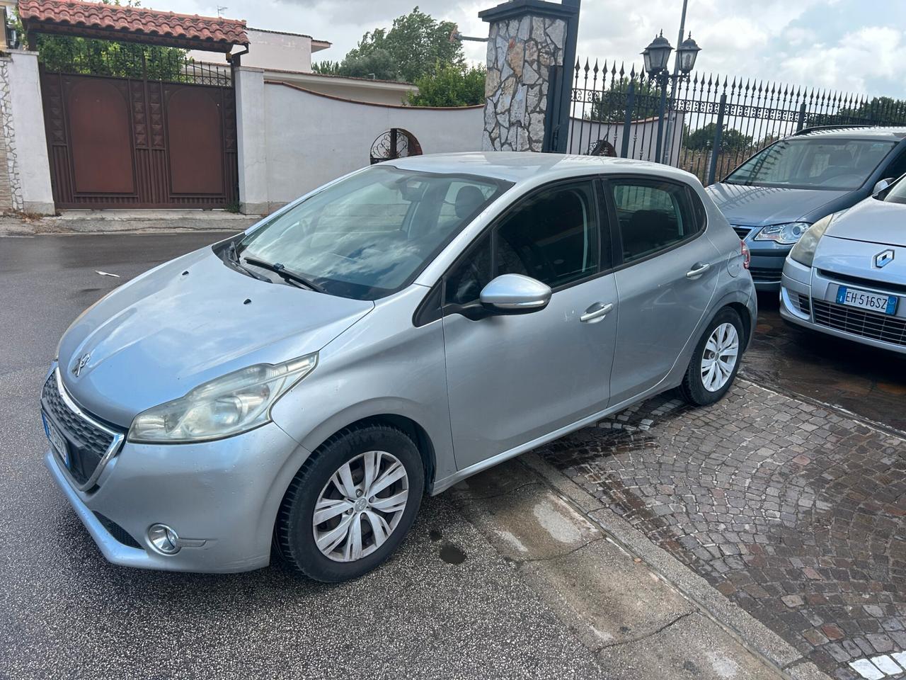 Peugeot 208 1.2 VTi 82 CV 5 porte Allure GPL