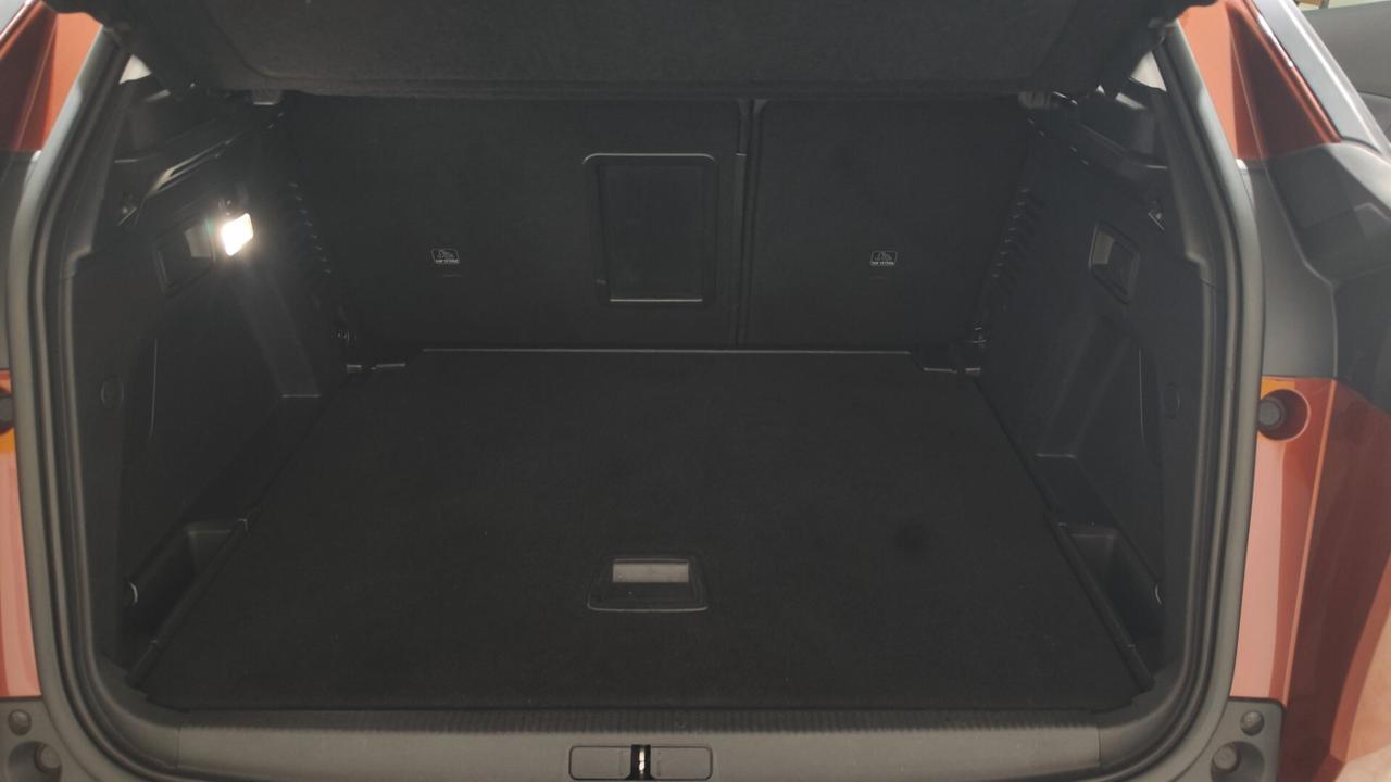Peugeot 3008 BlueHDi 120 EAT6 S&S Allure
