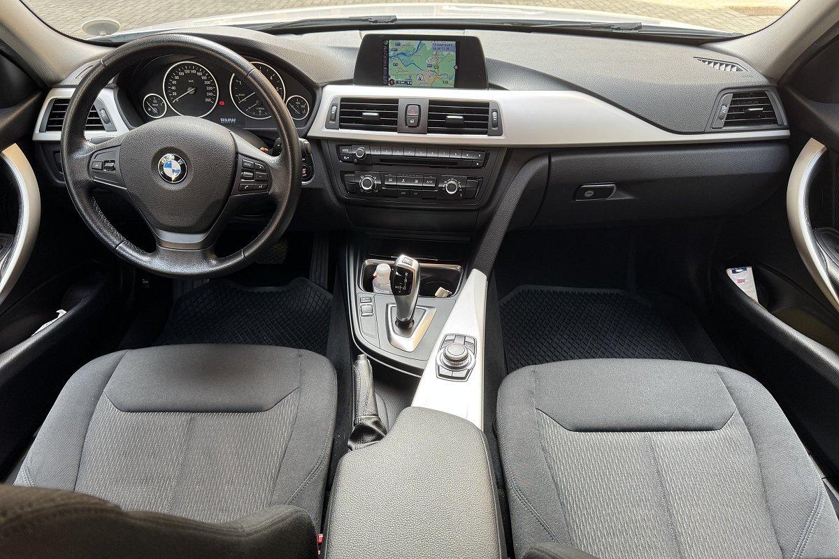 BMW 316d Touring Business aut.