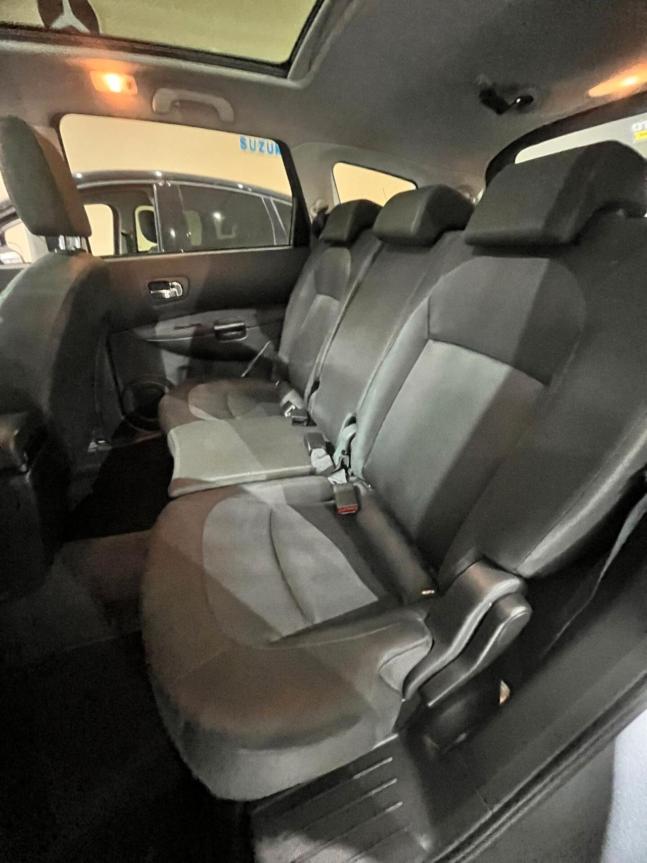 Nissan Qashqai Qashqai+2 2.0 dCi DPF 4WD aut. n-tec