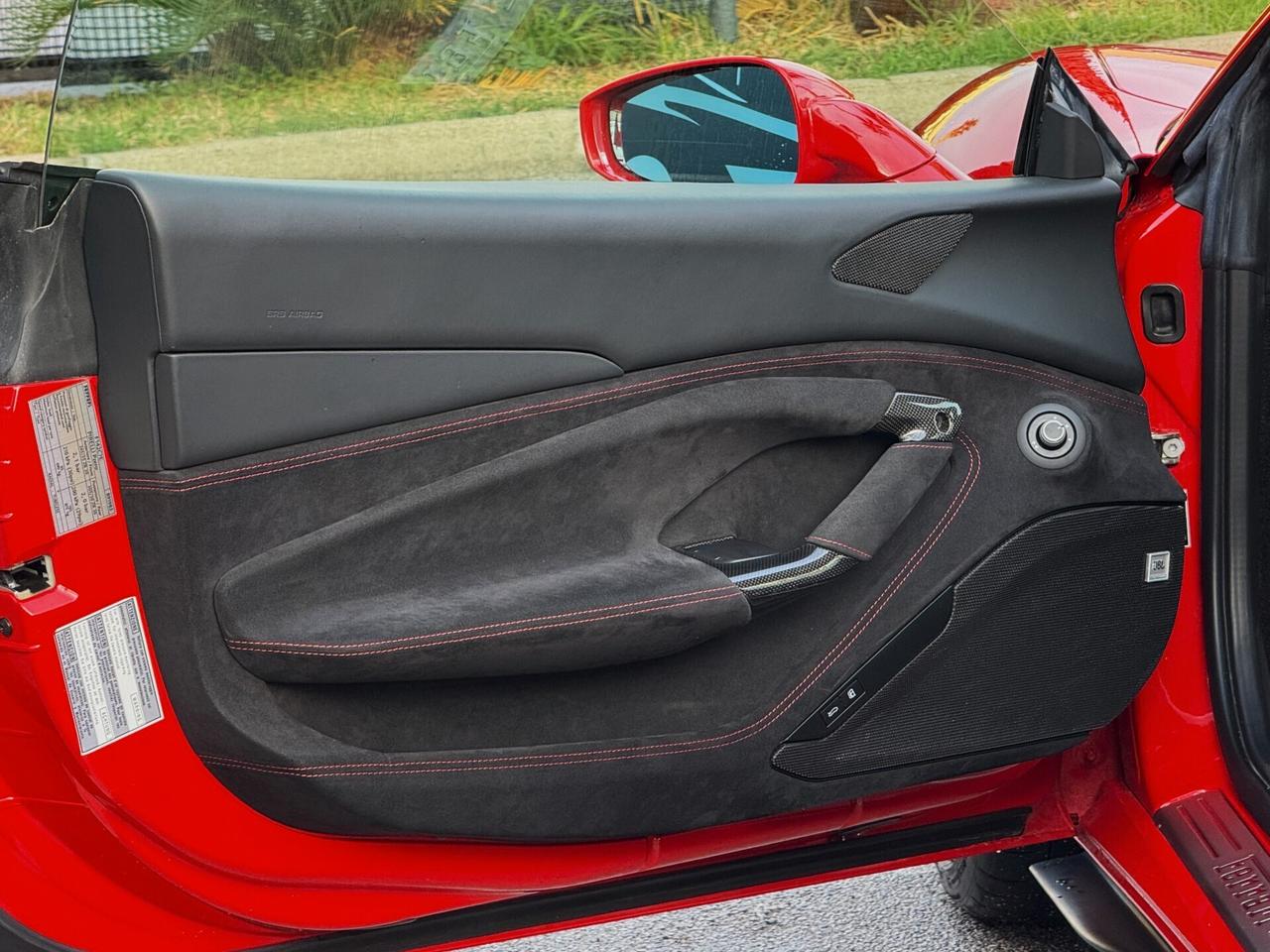 Ferrari F8 Tributo 3.9 V8 720CV LIFT SEDILI RACING CARBONIO