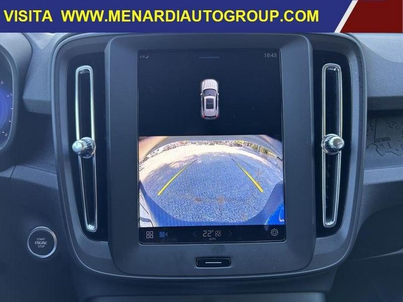 Volvo XC40 B3 automatico Essential 12.485 KM!! PARI NUOVO