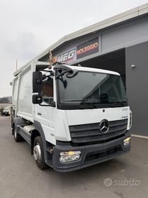 Mercedes compattatore