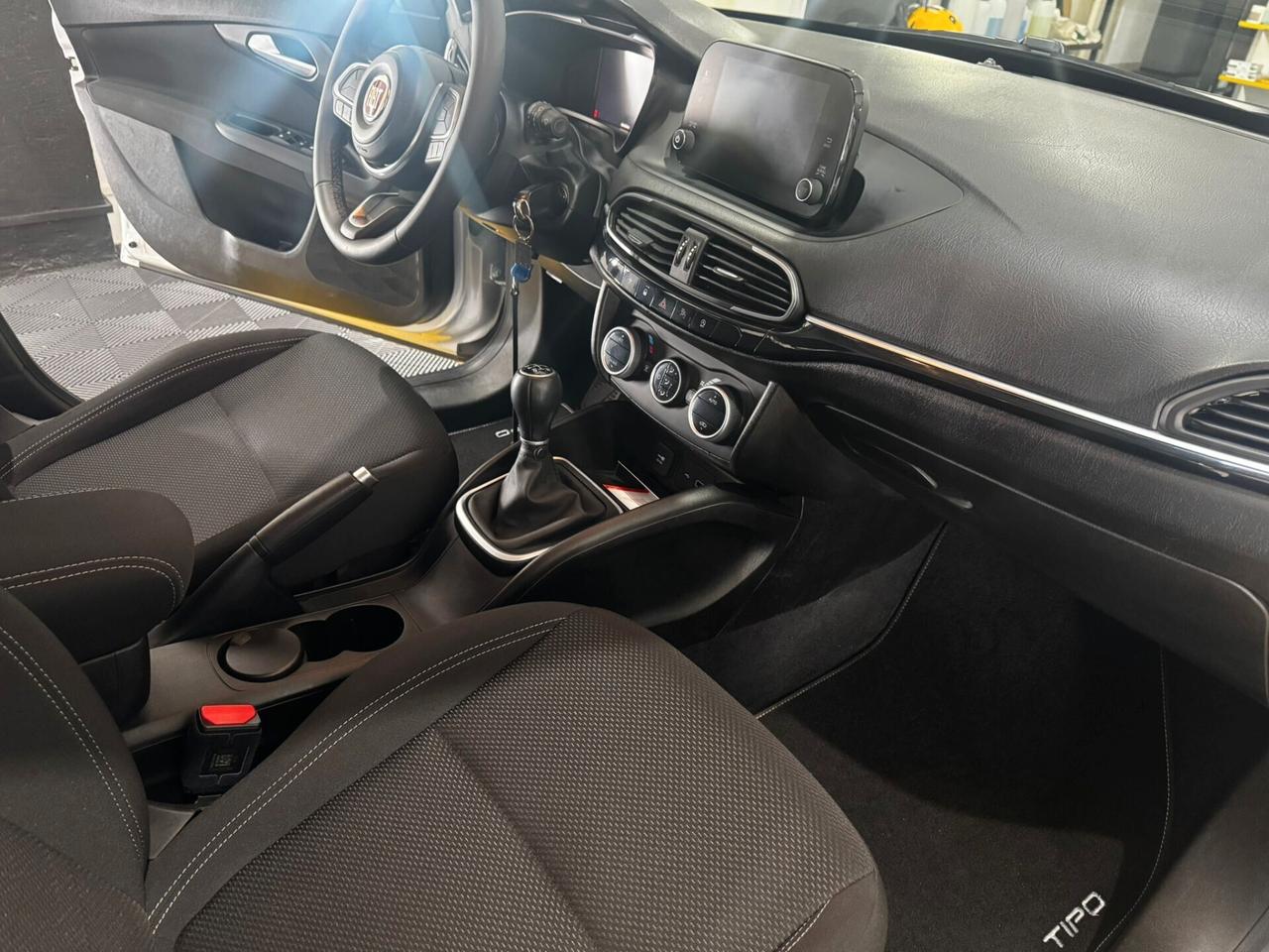 Fiat Tipo 1.6 Mjt S&S SW City Life