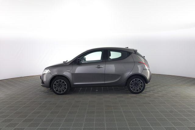 LANCIA Ypsilon Ypsilon 1.0 FireFly 5 porte S&S Hybrid Silver