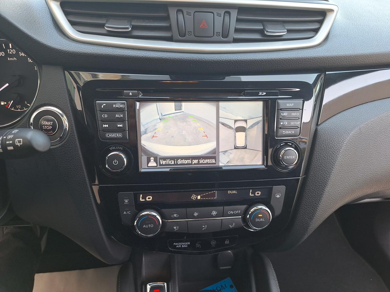 Nissan Qashqai 1.5 dCi Tekna"NAVI,PELLE,TETTO"