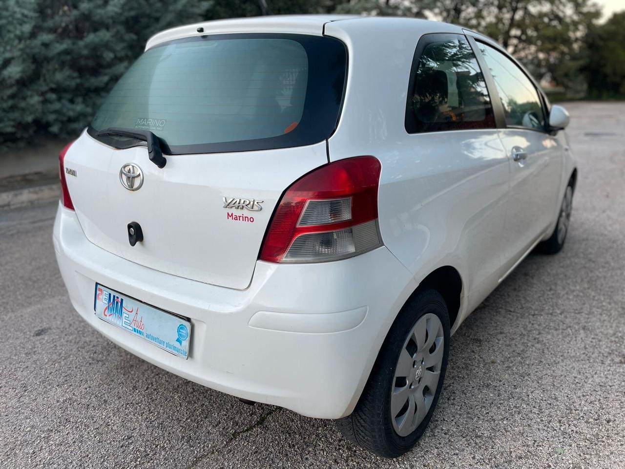 Toyota Yaris 1.4 D-4D DPF 3 porte Sol