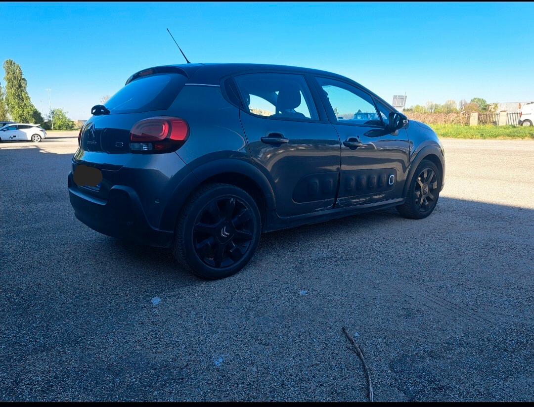 Citroen C3 PureTech 82 GPL Shine