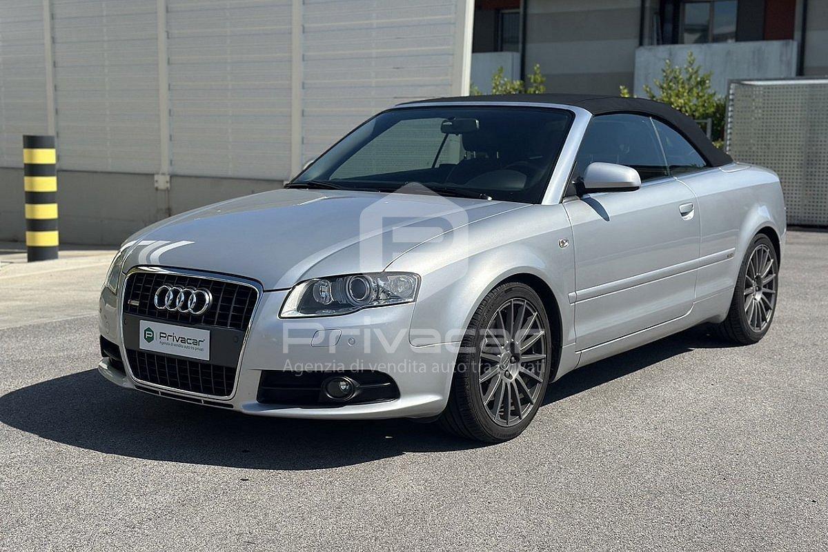 AUDI A4 Cabriolet 2.7 TDI F.AP. mult.Top plus