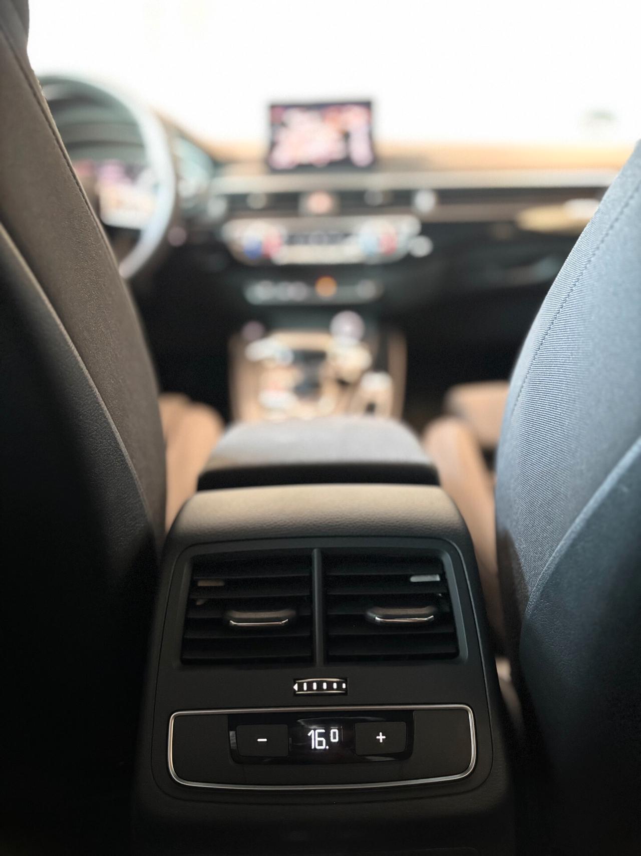 Audi A4 Avant 40 S-LINE 2.0 g-tron s-tronic*73000KM*