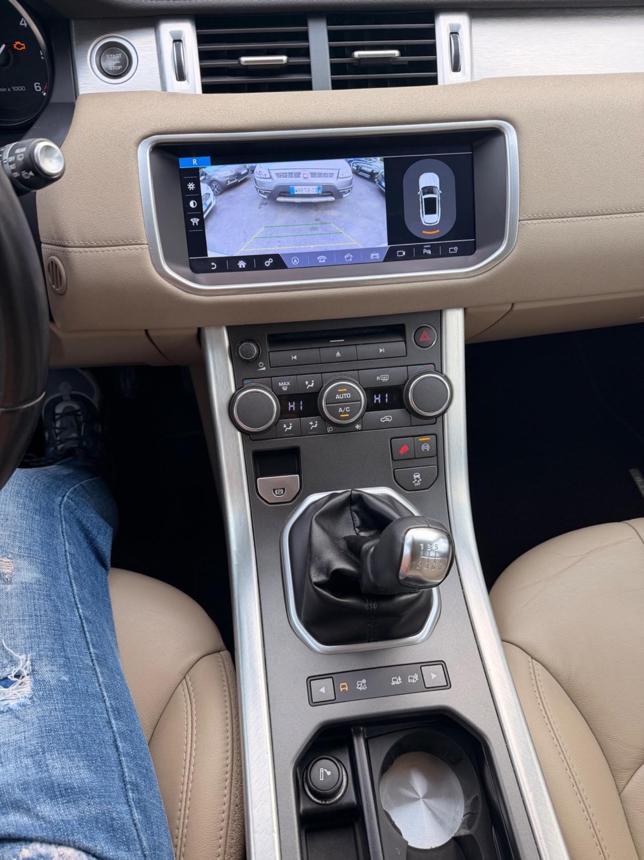 Land Rover Range Evoque 2.2 TD4 5p. Prestige 150.000 KM