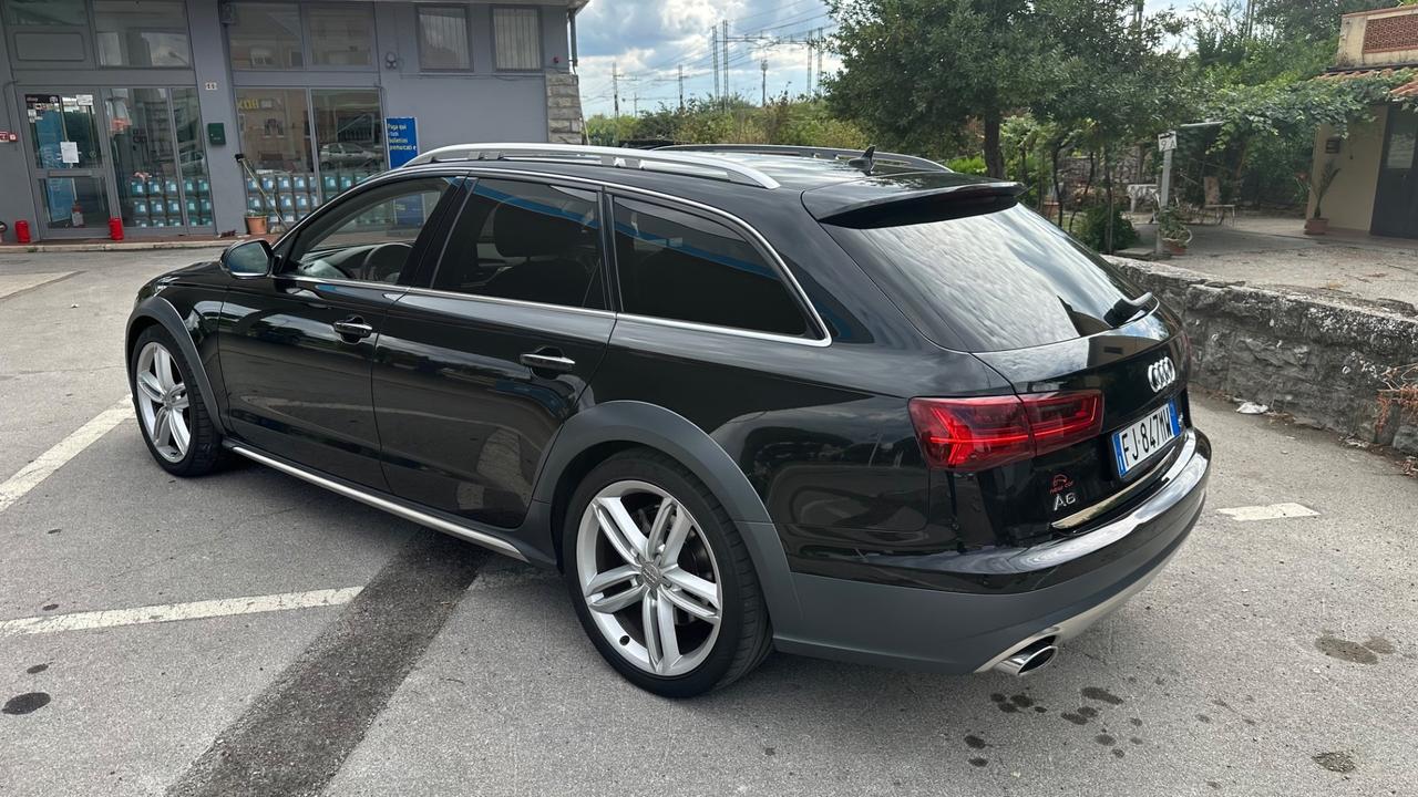 Audi A6 allroad 3.0 TDI 218 CV S tronic Business Plus