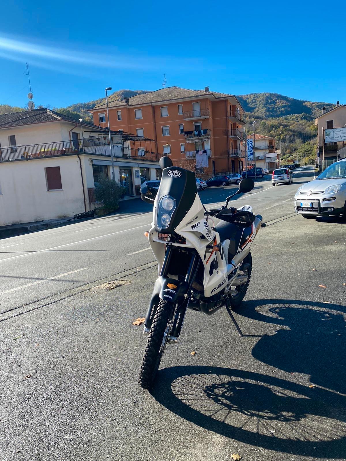 KTM 690 ENDURO DAKAR