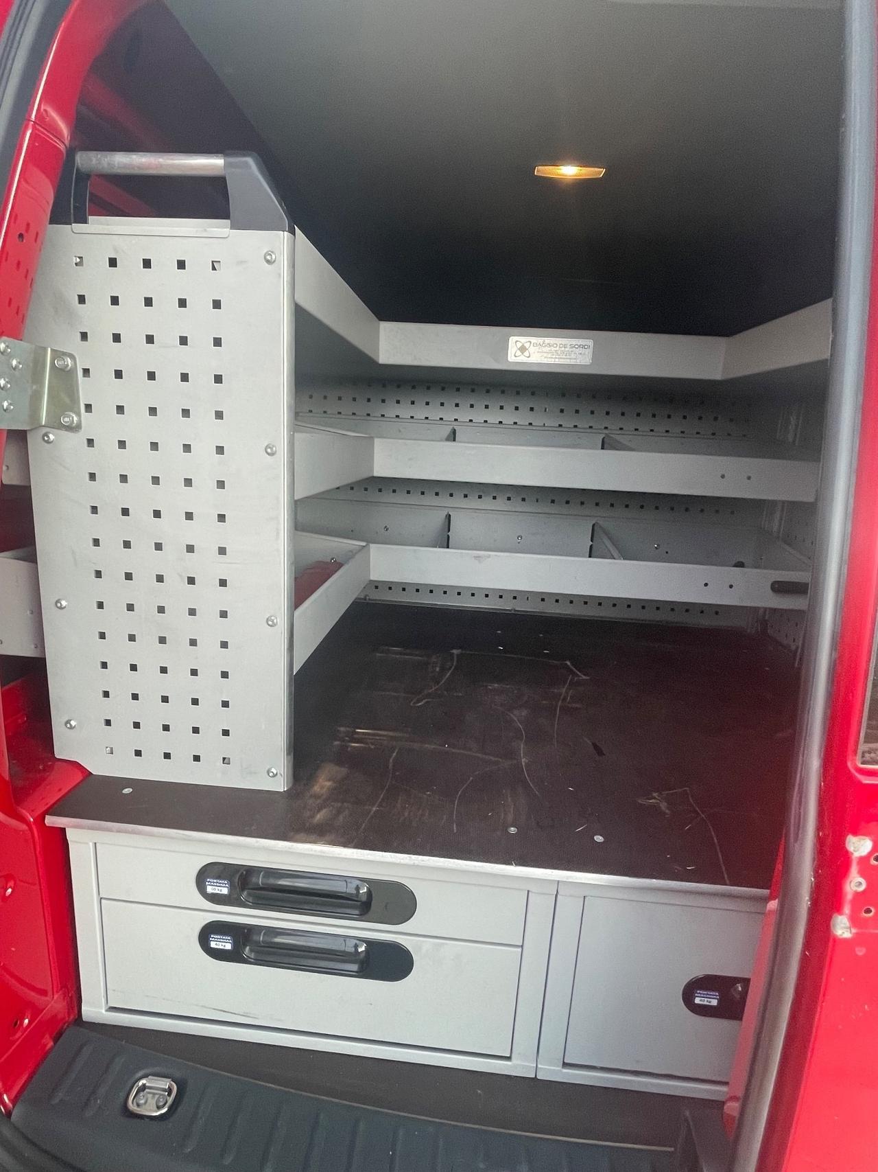 Volkswagen Caddy 2.0 TDI 122 CV 4MOTION Comfortline Maxi