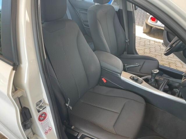BMW 116i 5p. SPORT SOLO 95000 KM