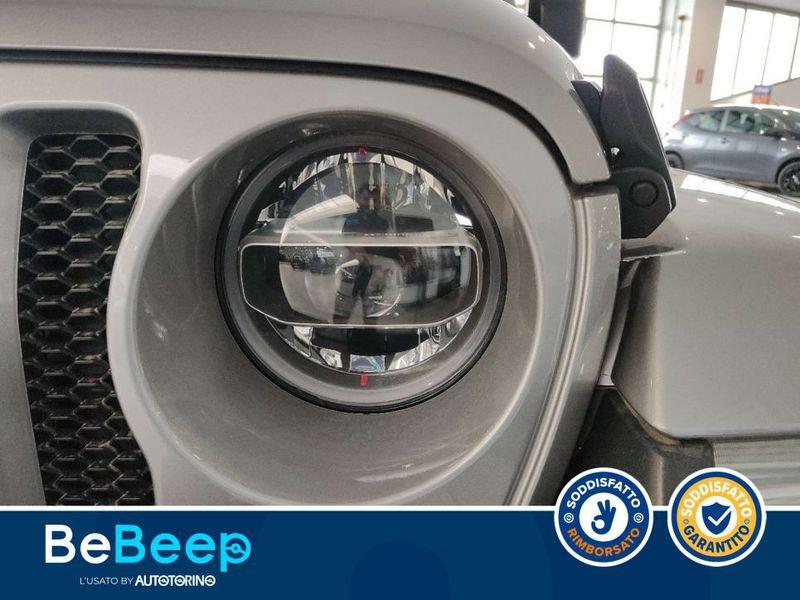 Jeep Wrangler UNLIMITED 2.0 TURBO SAHARA AUTO