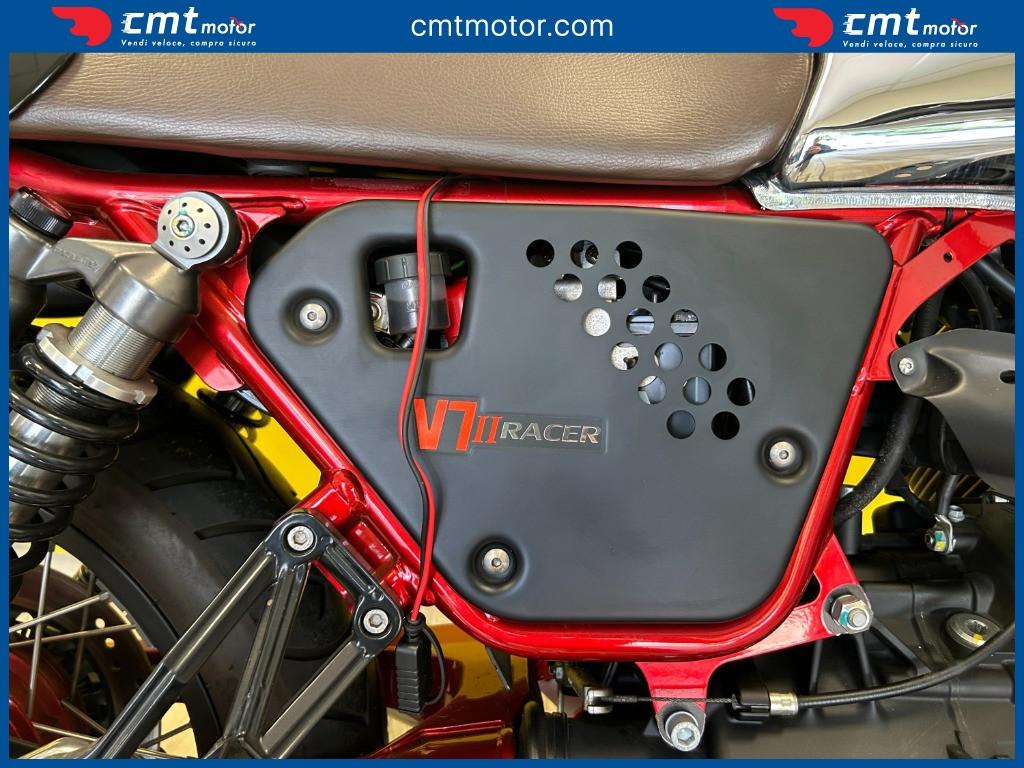 Moto Guzzi V7 - 2015