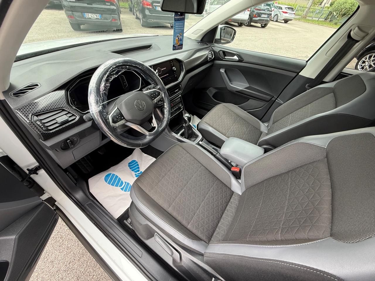 Volkswagen T-Cross 1.6 TDI 95 CV - Manuale