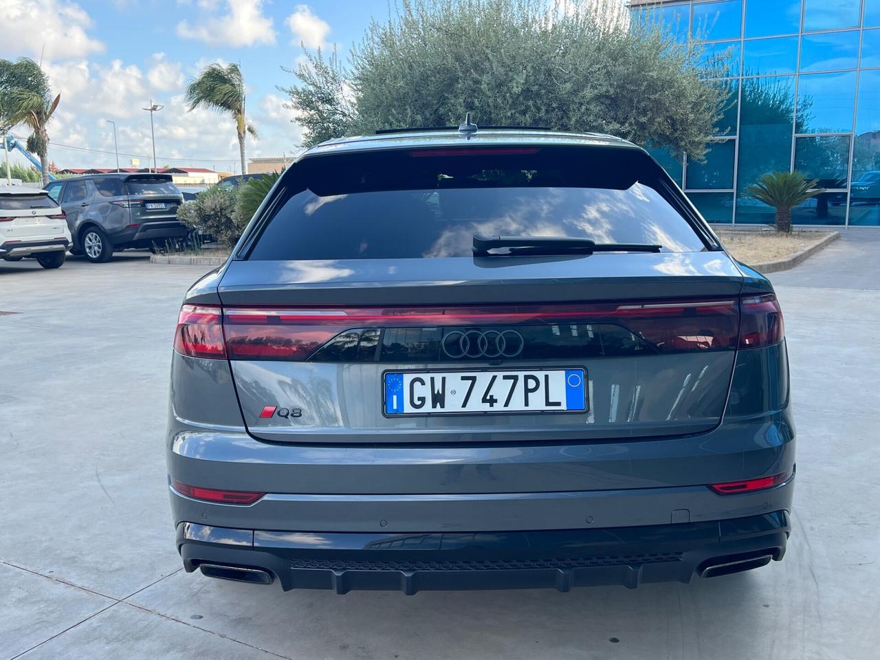 Audi Q8 SUV 50 TDI 286 CV quattro tiptronic S line - ANTICIPO €18.500 NOLEGGIO NO SCORING