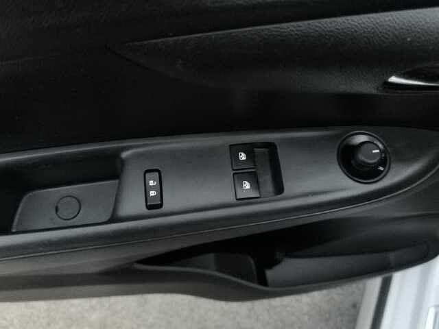 Opel KARL ROCKS Rocks 1.0 73 CV