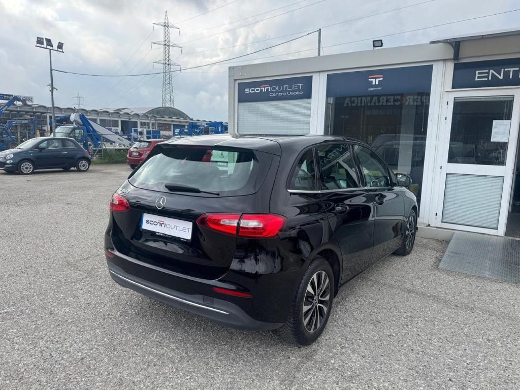 Mercedes-Benz Classe B - W247 2018 - B 180 d Premium auto