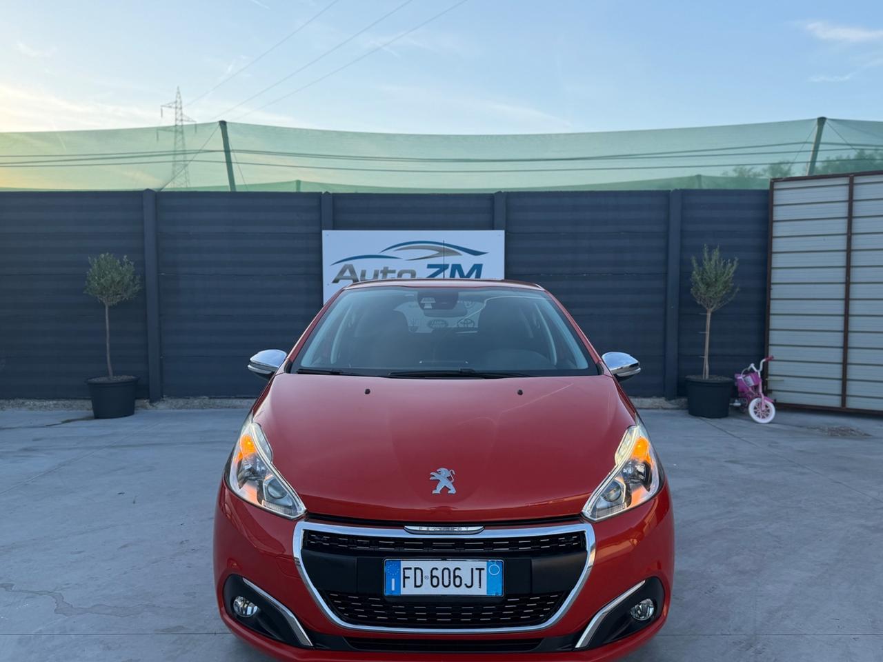 Peugeot 208 BlueHDi 75 5 porte Allure