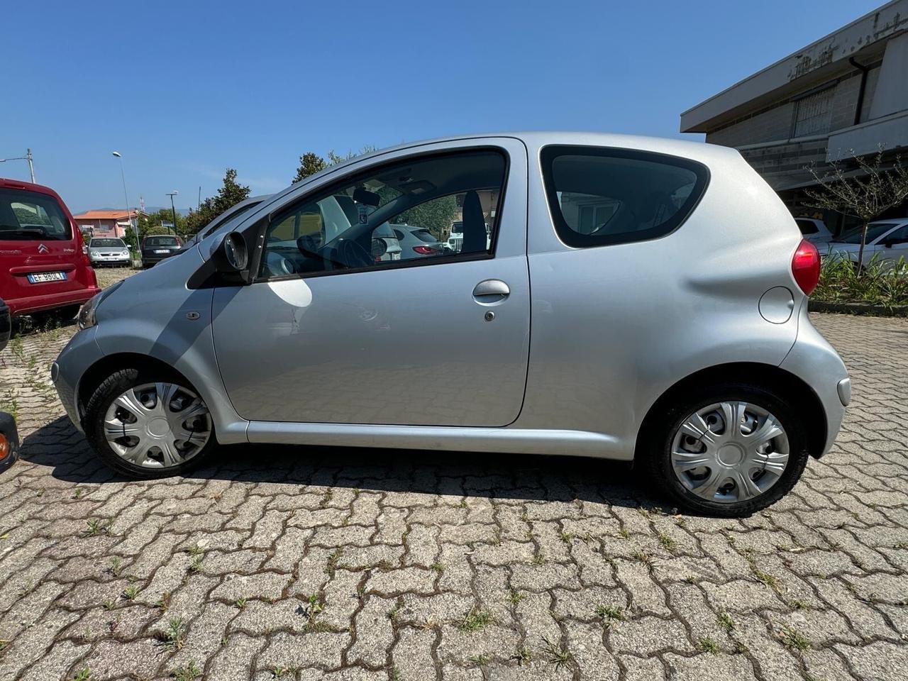 Toyota Aygo 1.0 12V VVT-i 3 porte