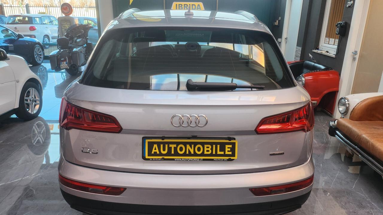 Audi Q5 30 TDI S tronic Business