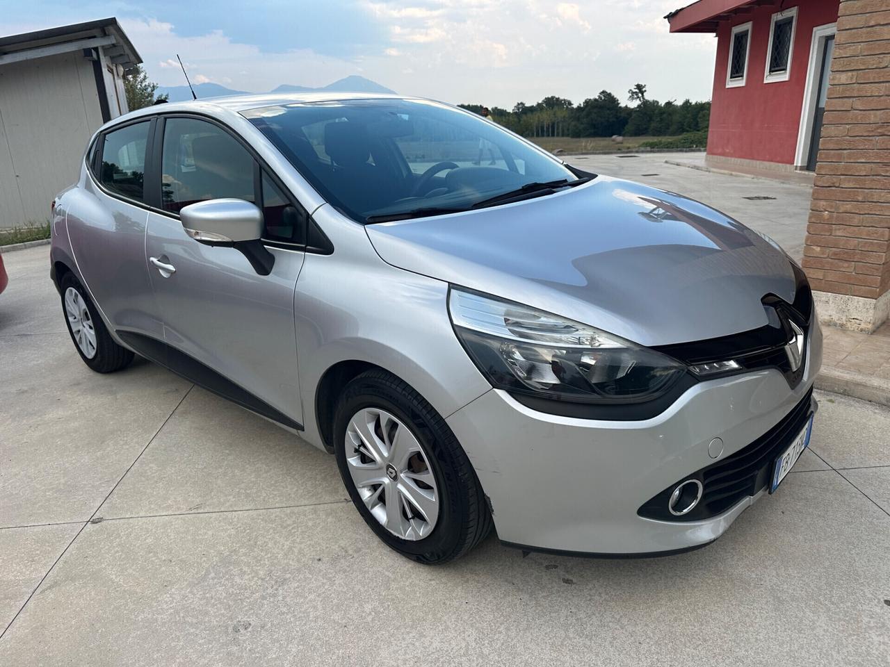 Renault Clio 1.5 dCi 75CV