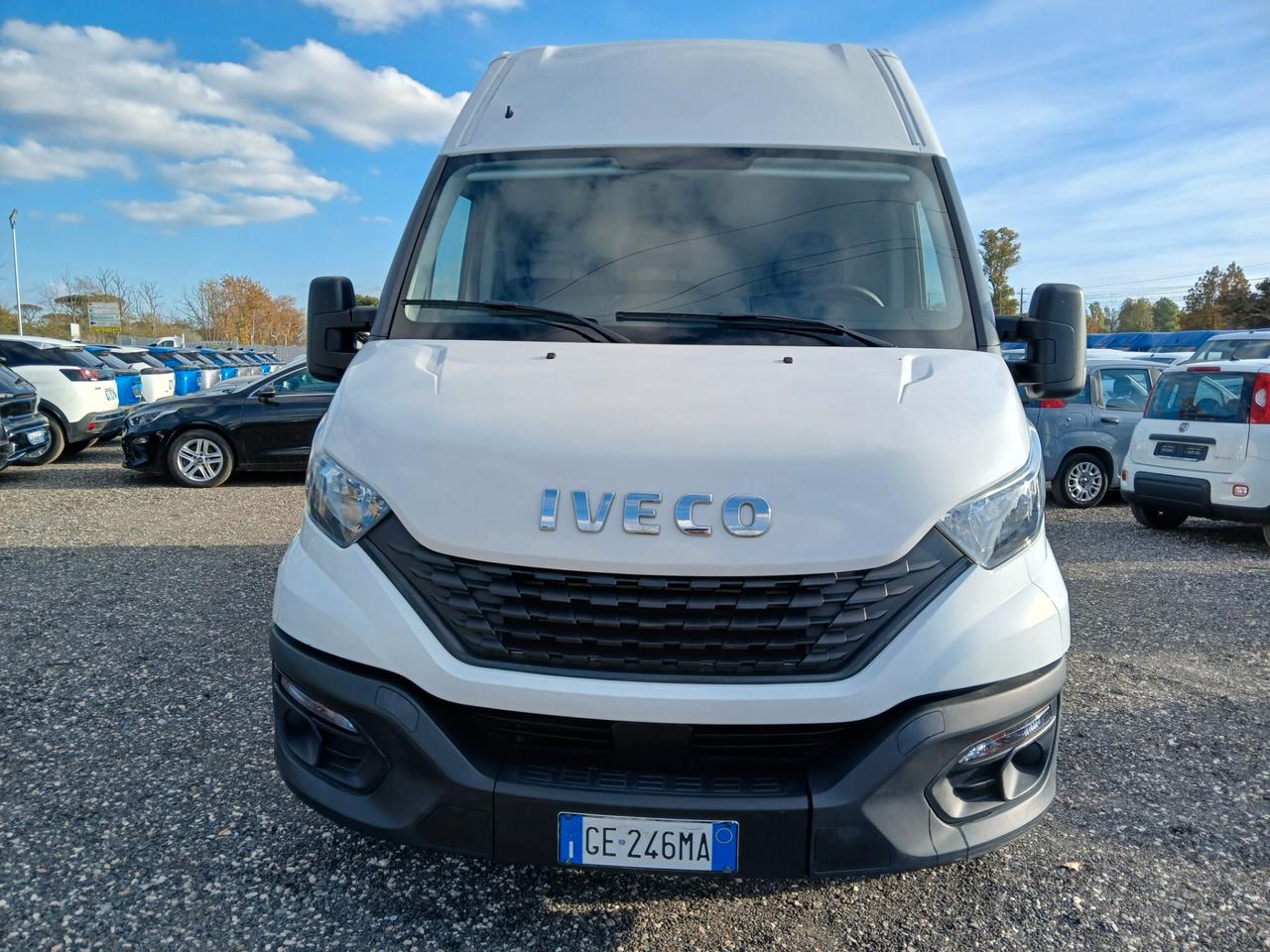Iveco Daily 35 H2 2.3 TM PN Cabinato