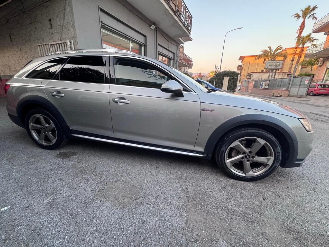 Audi A4 allroad 2.0 TDI 190 CV S tronic Business Evolution