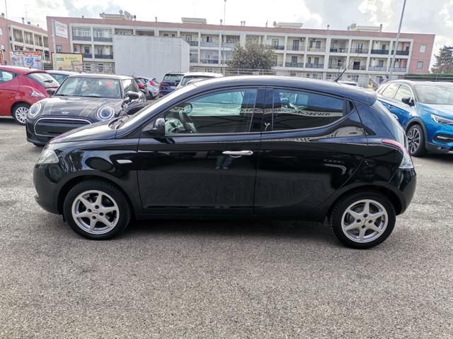 LANCIA Ypsilon 1.2 69 CV 5 porte Gold