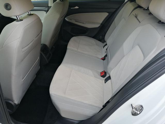 VOLKSWAGEN Golf 1.4 TSI eHYBRID 204 CV DSG Style