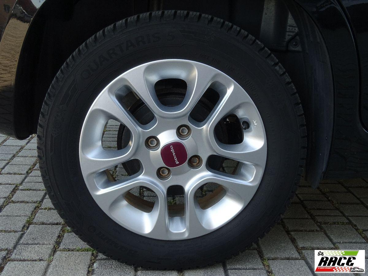 FIAT - Panda - 1.2 Lounge telecamera, vivavoce, radio digitale