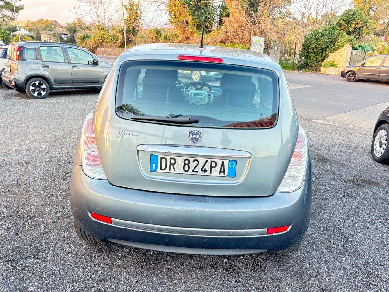 Lancia Ypsilon 1.2 Argento