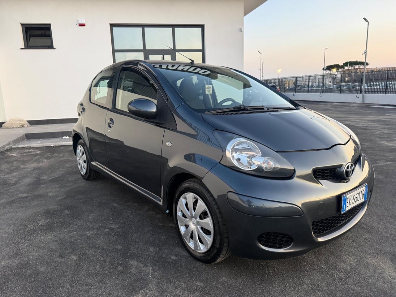 Toyota Aygo 1.0 5 Porte Cambio Automatico