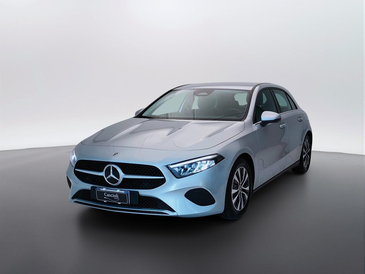 Mercedes-Benz Classe A - W177 2023 - A 180 d Advanced auto