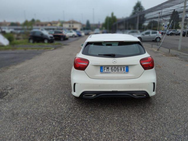 MERCEDES-BENZ A 180 d Premium