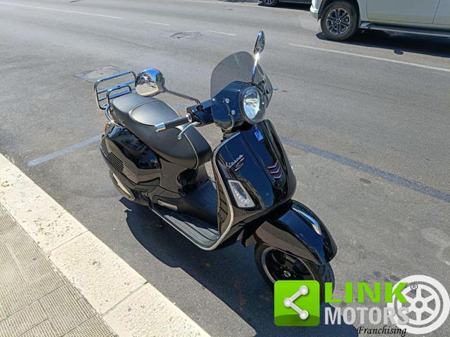 PIAGGIO Vespa GTS 300 Super ABS