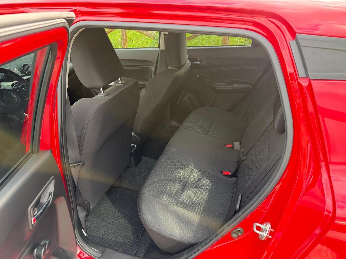 SUZUKI - Swift - 1.2 Hybrid Top