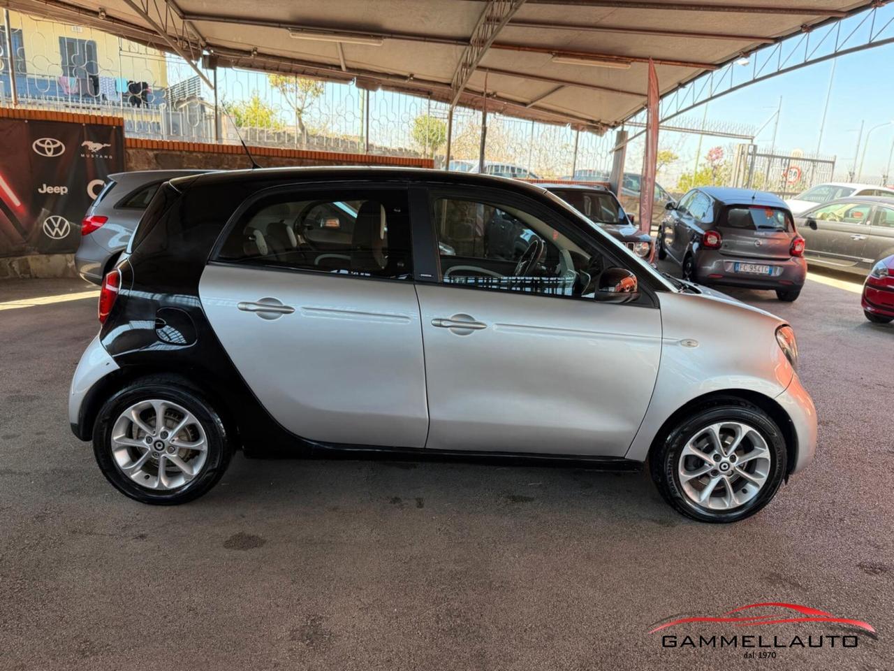 Smart ForFour 1.0 Youngster 71cv