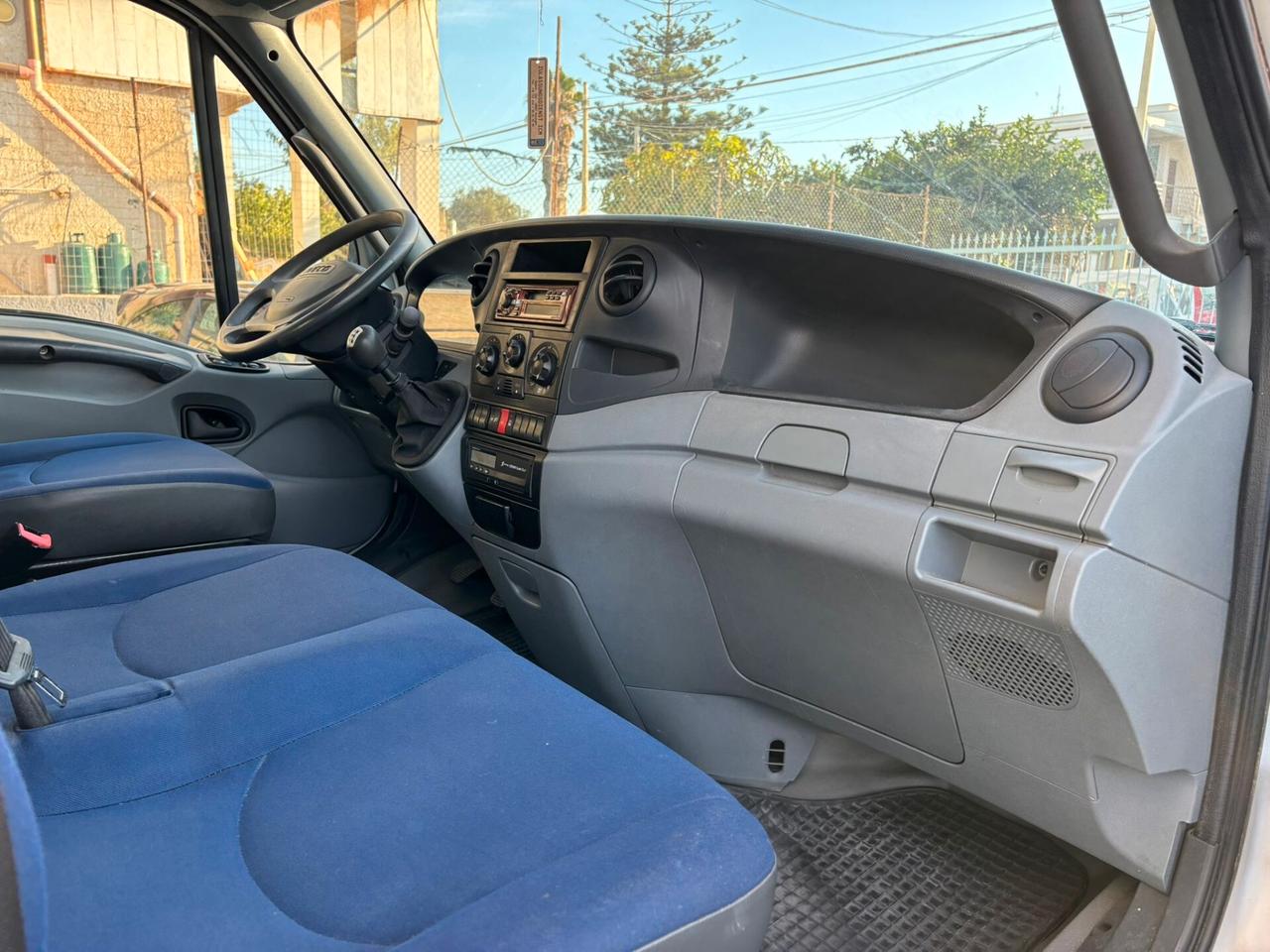 Iveco DAILY 65C18DP 3.5 Hpt PLM-DC-RG Cabinato