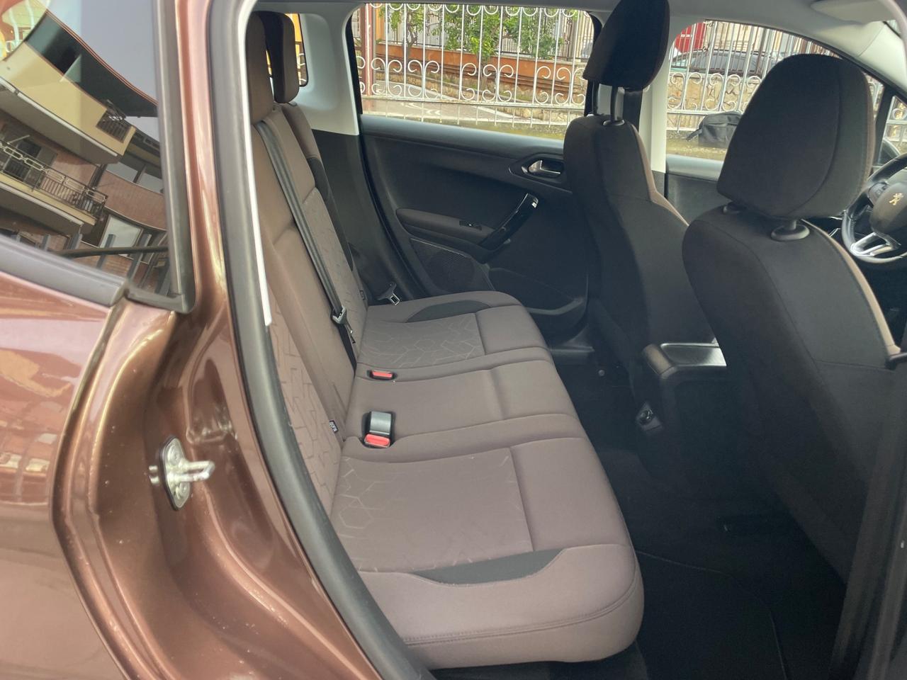 Peugeot 2008 1.4 HDi 68CV Active