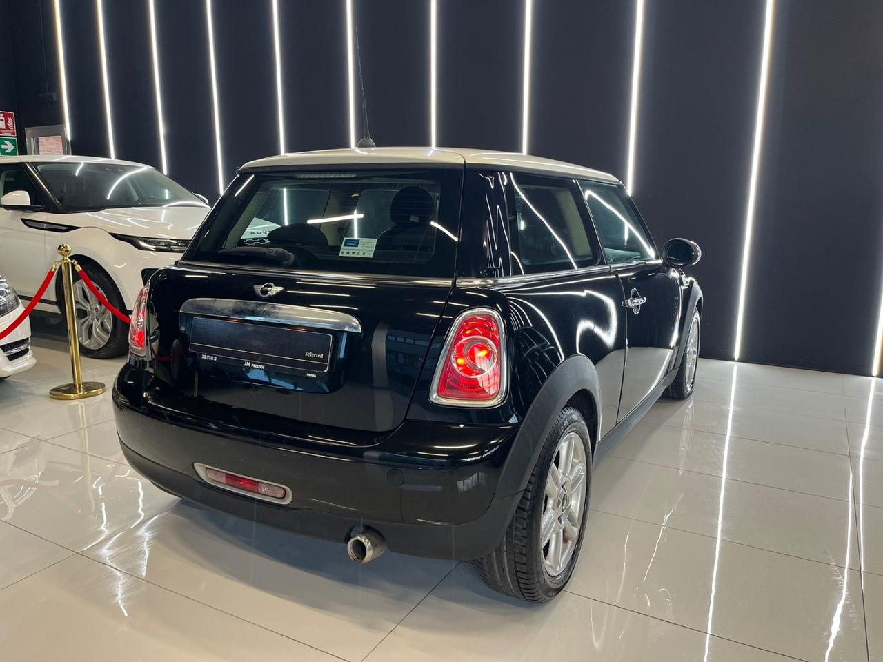 Mini 1.6 16V Cooper D OK NEOPATENTATI